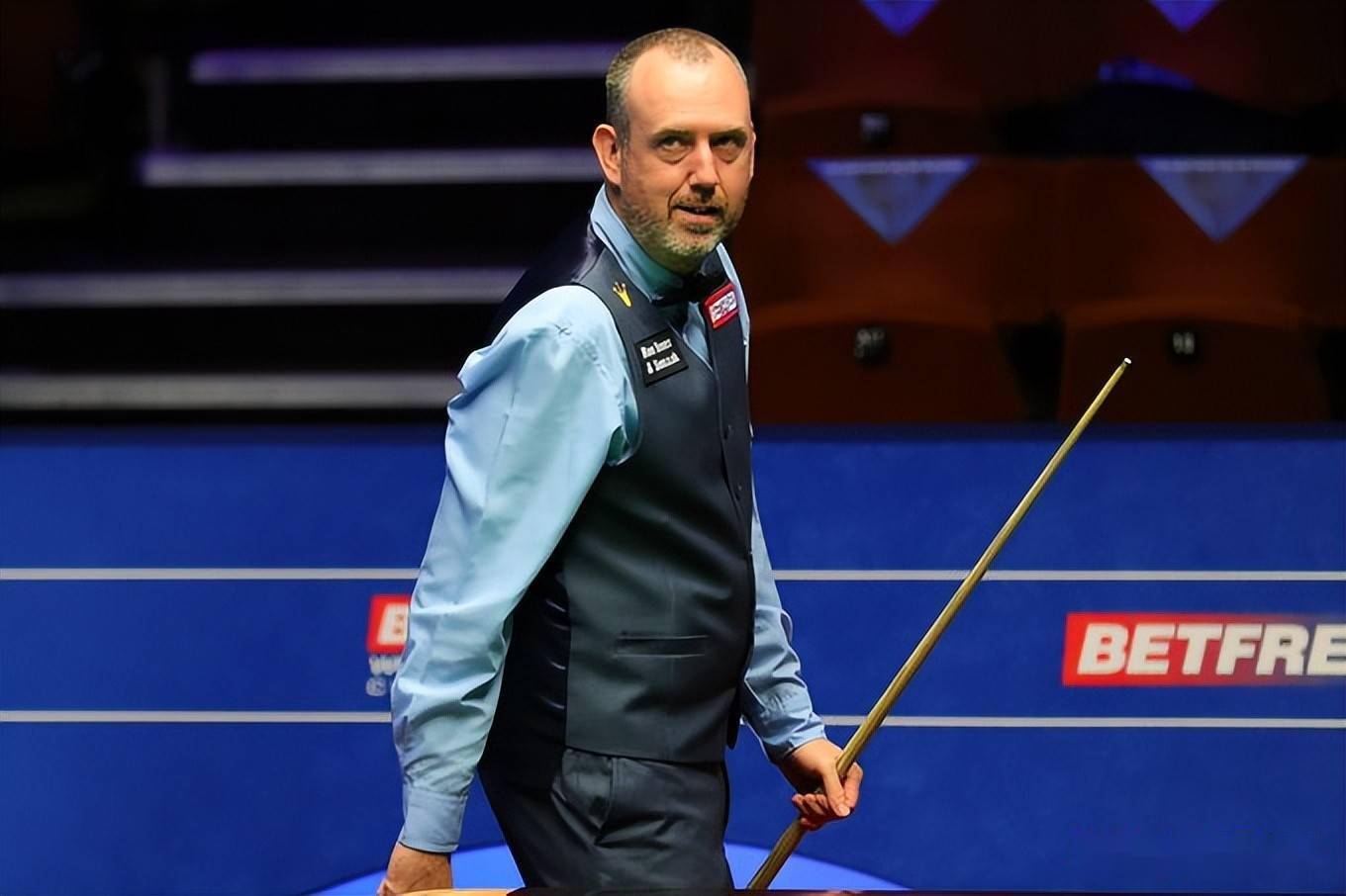 以其出色的 以其出色的