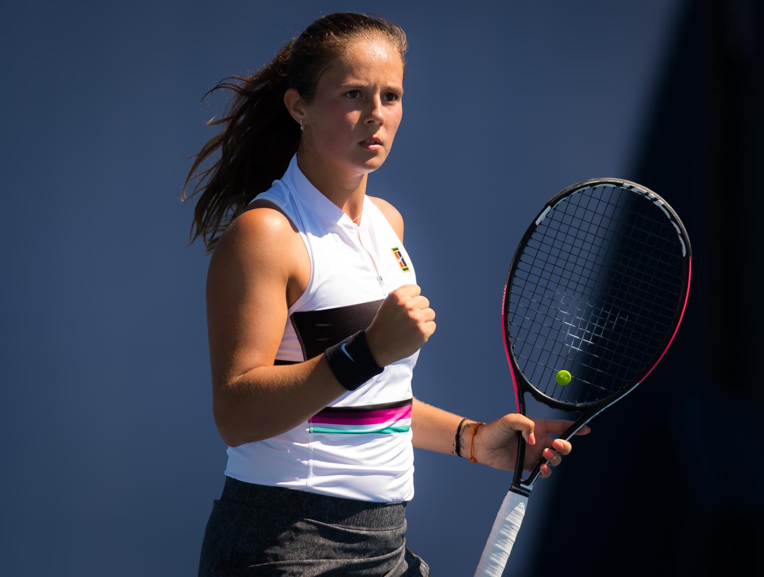 显得力不从 显得力不从