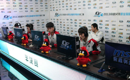 都充满了传 都充满了传