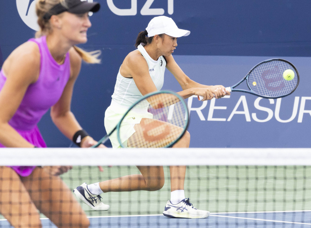 队对抗中 队对抗中